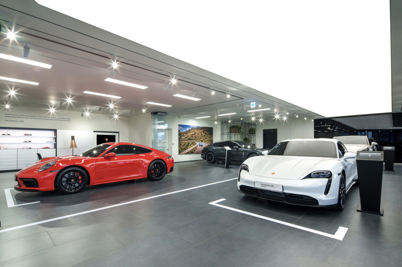 Porsche Centre Seongsu