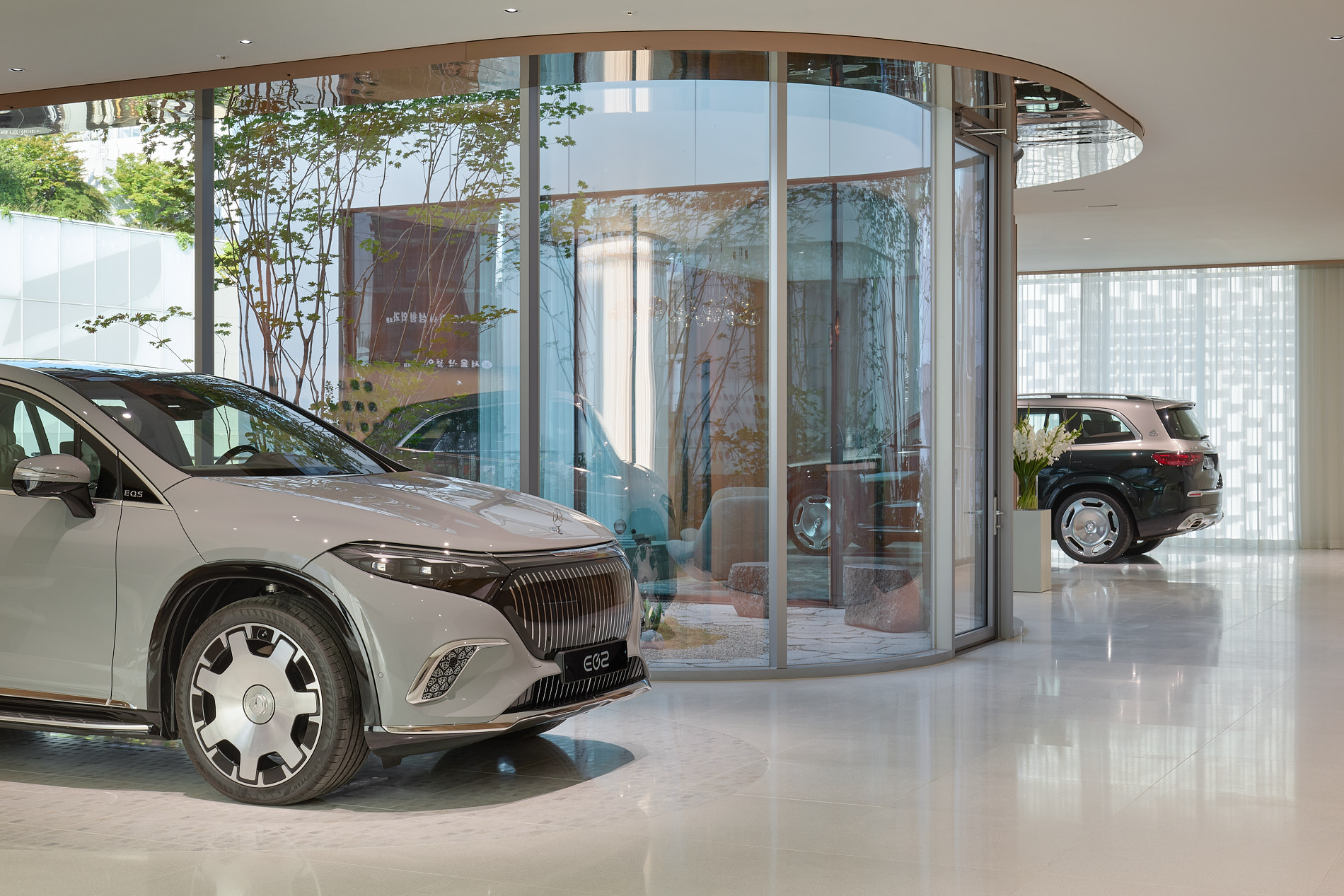 Maybach Brand Center Seoul