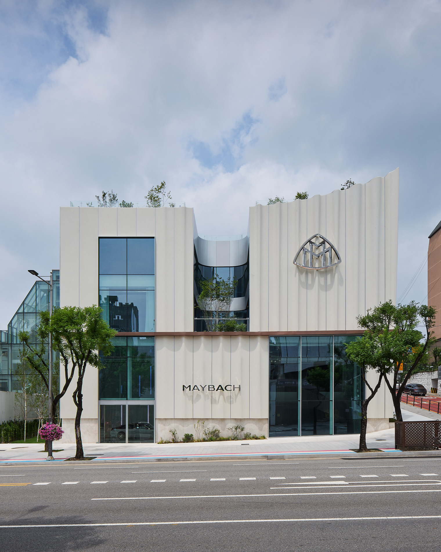 Maybach Brand Center Seoul