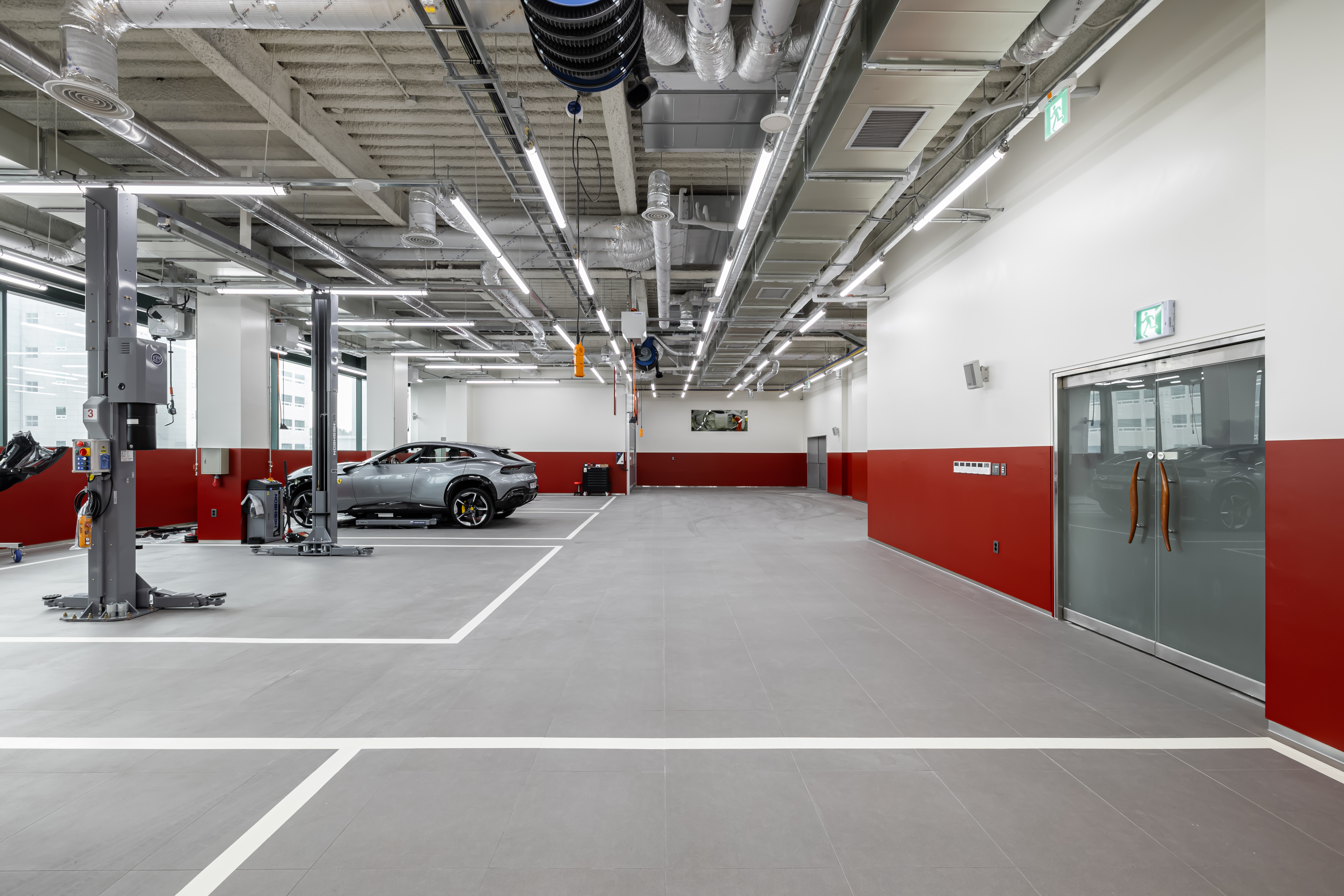 페라리 서비스센터 성수